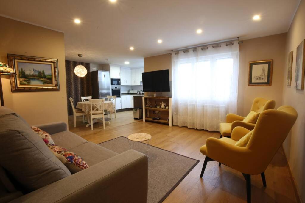 Apartamento Oviedo Foncalada מראה חיצוני תמונה