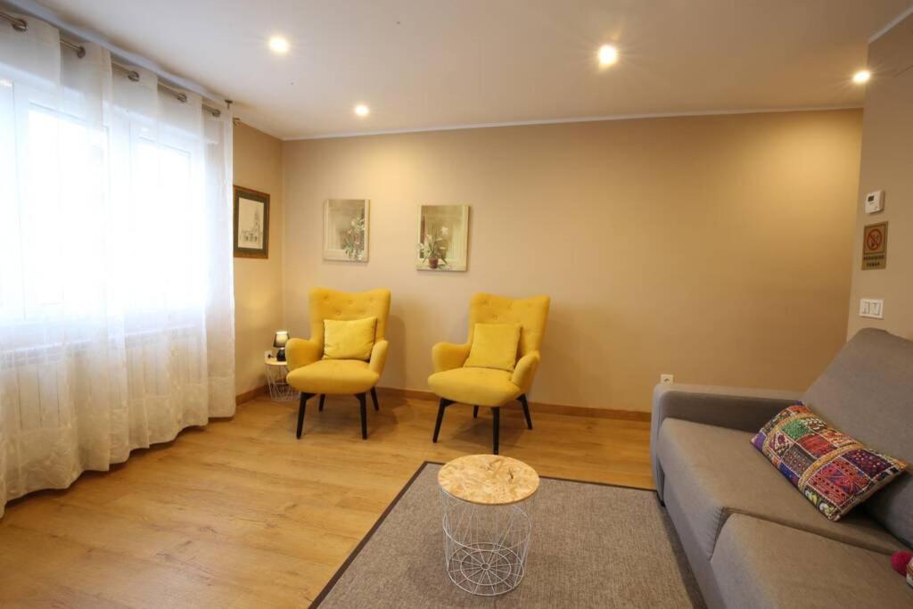 Apartamento Oviedo Foncalada מראה חיצוני תמונה